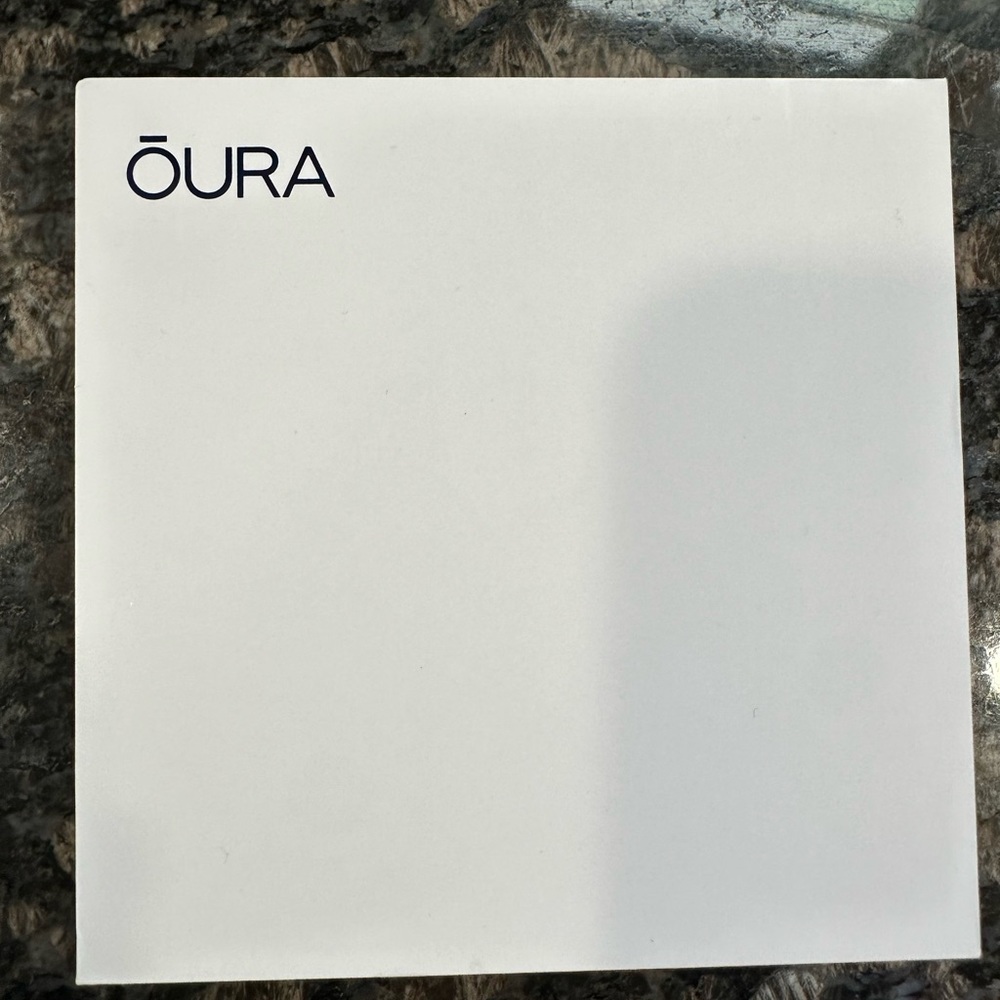 Size 7 Gen 3 Gold Oura ring